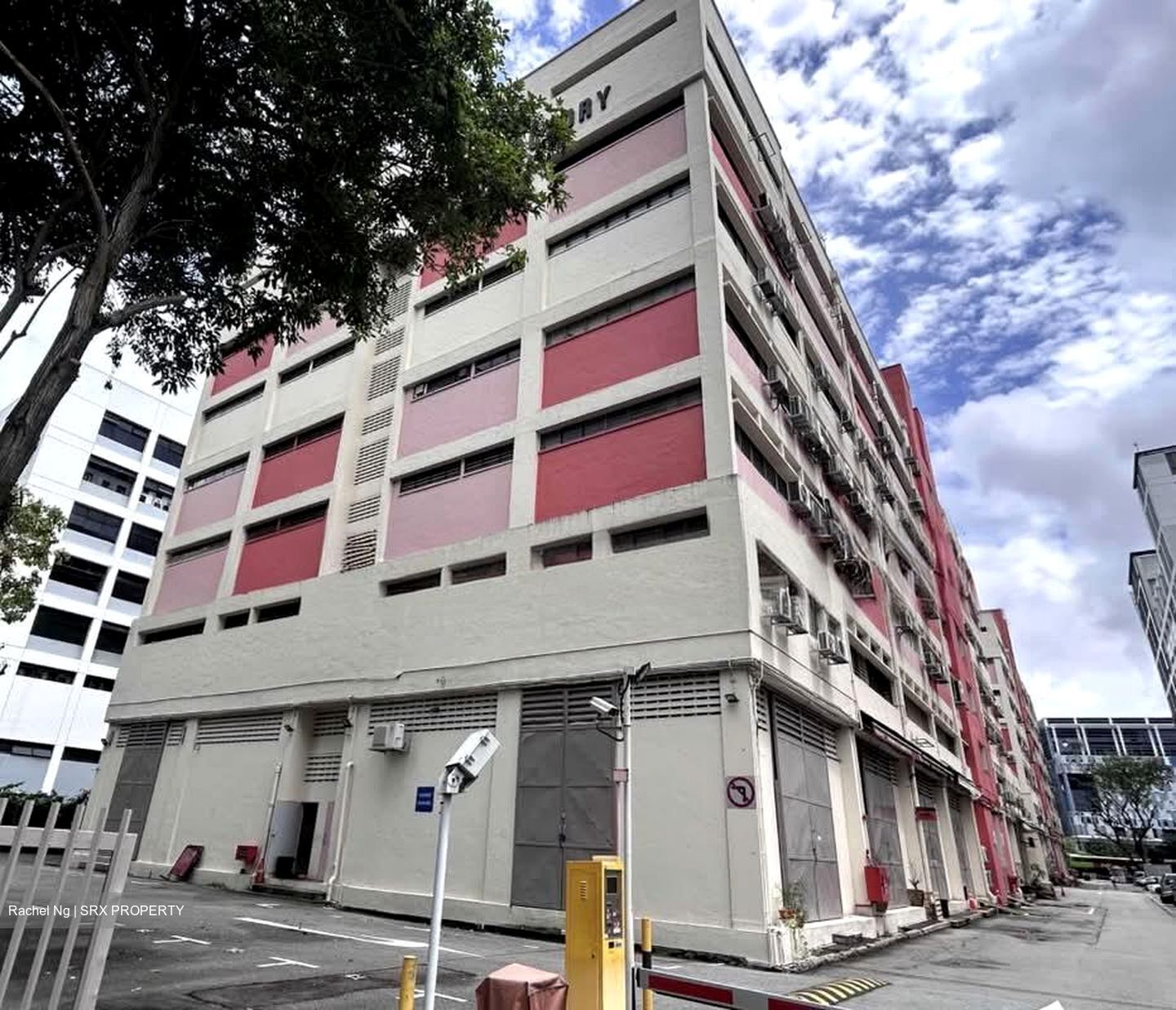 Kapo Factory Building (D13), Factory #587567331